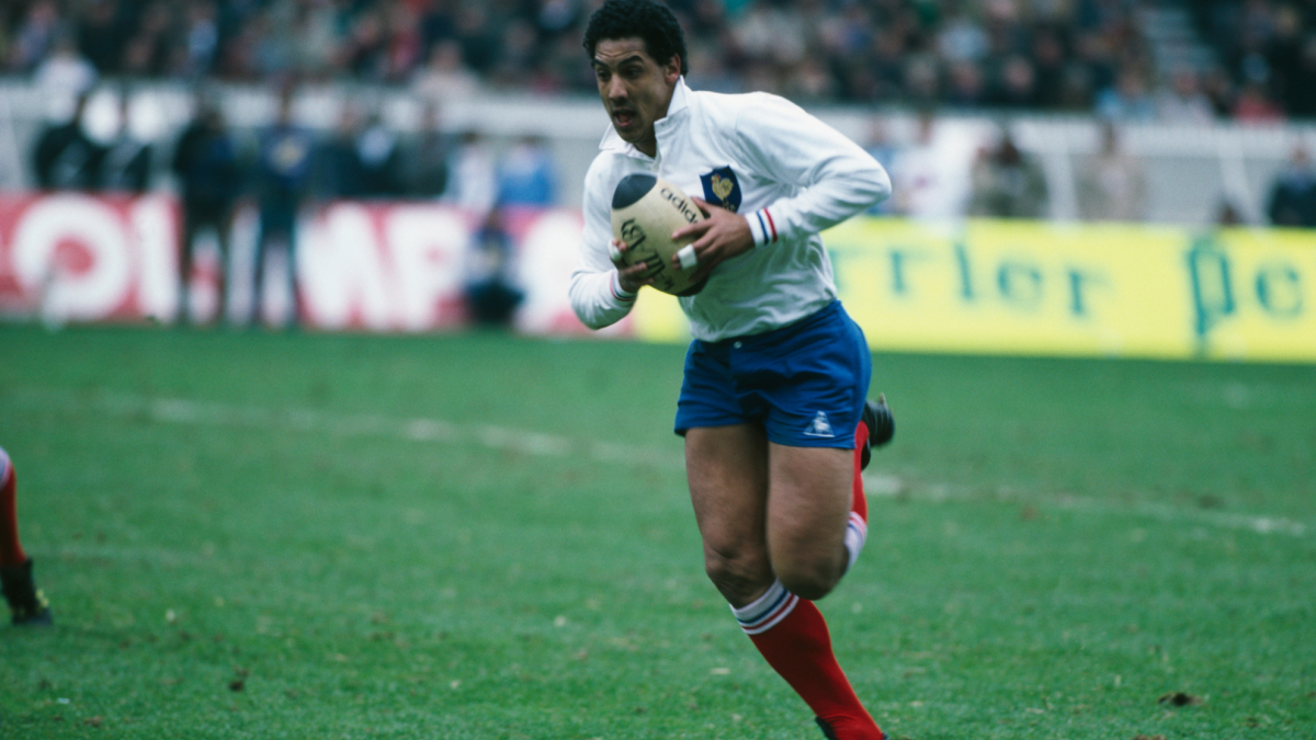 Serge Blanco, el mejor zaguero de la historia, nuevo alcalde de Biarritz