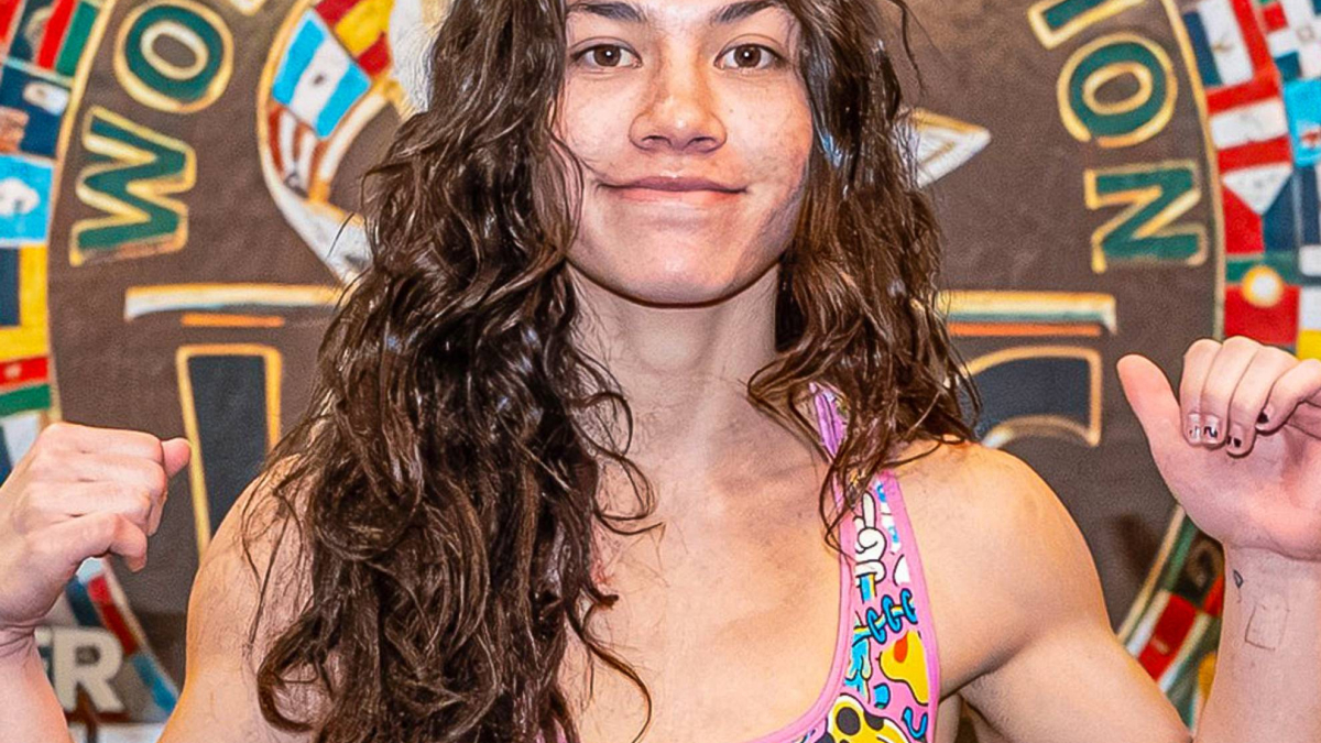 Isis Sio, boxeadora de 19 años, despierta del coma tras su polémico segundo KO en menos de dos meses