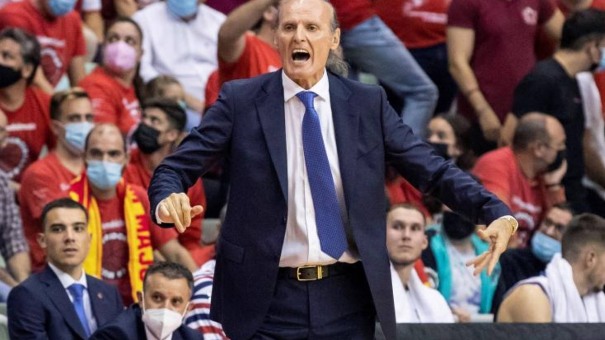 Virtus Bologna sa thải huấn luyện viên Dusko Ivanovic