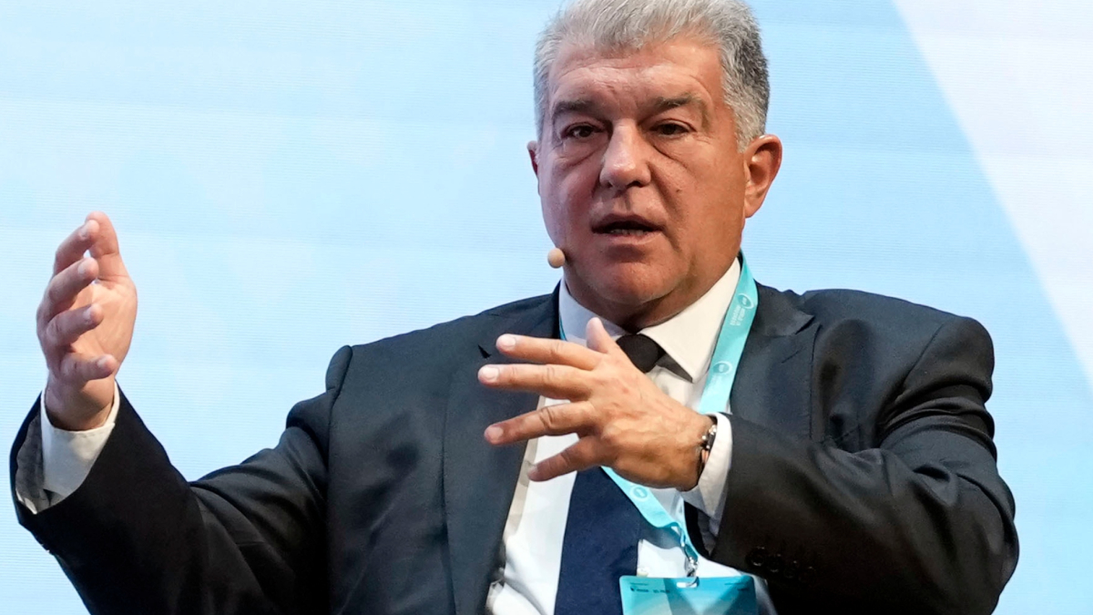 Joan Laporta: "No contemplamos obligar, por contrato, a los jugadores a hablar catalán