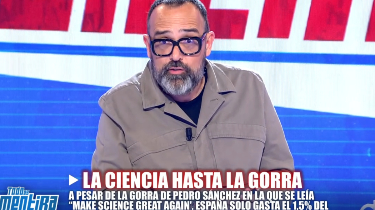 Risto Mejide utiliza una metáfora tras el mensaje de Pedro Sánchez contra Donald Trump: “Somos un mosquito al lado de todo lo que está ocurriendo en el mundo”