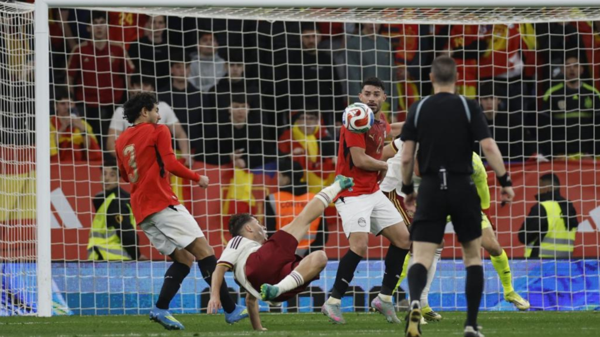 Egipto condena los cánticos racistas pero no presentará queja a FIFA