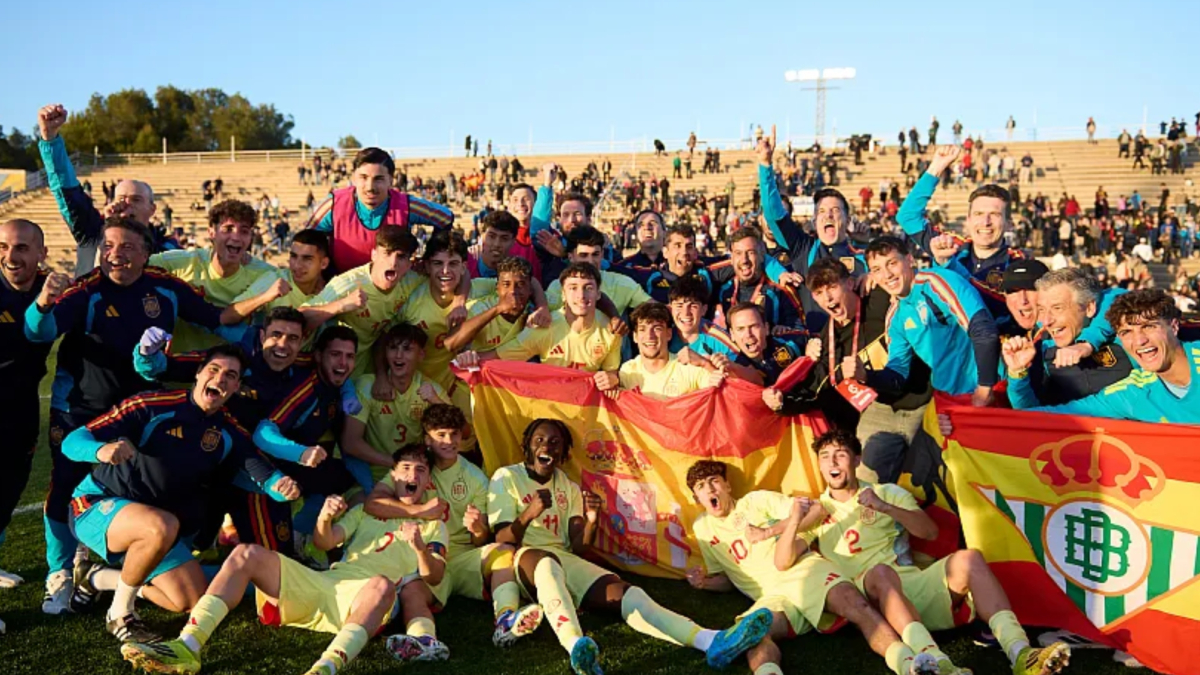 La base de la Selección alza el vuelo