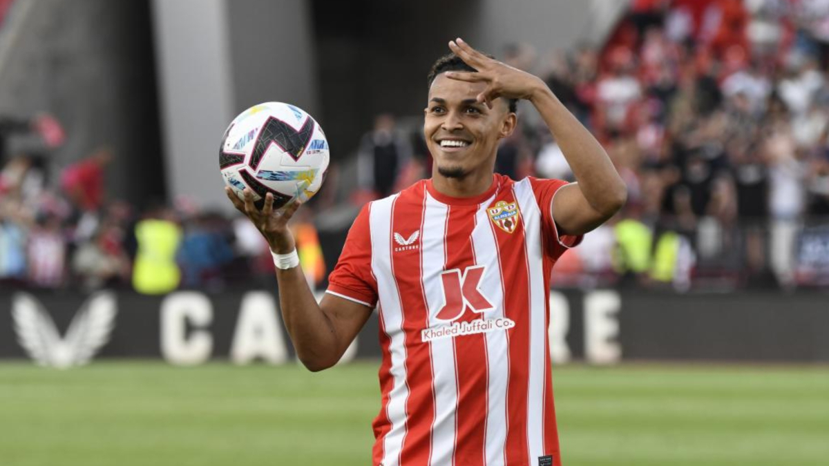 El Flamengo acusa al Almería y a Cristiano Ronaldo de adeudar 1,8 millones