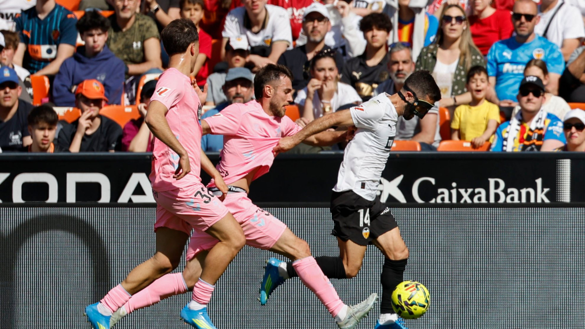 Celta thắng trên sân Mestalla, hướng đến Champions League