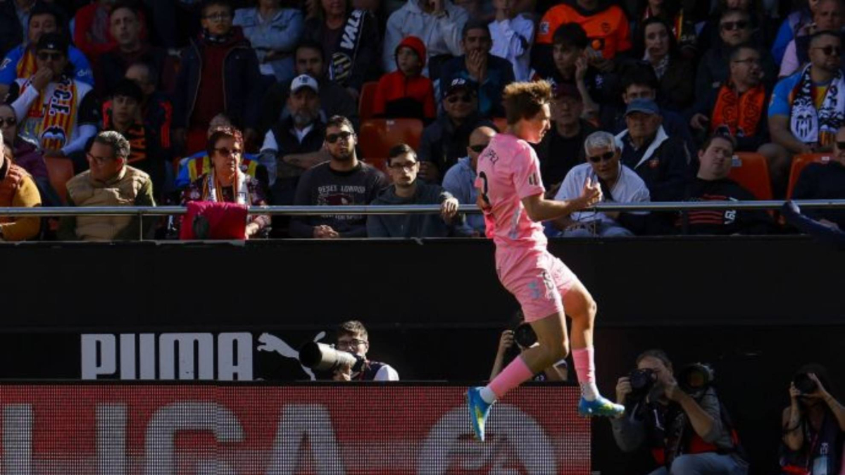 Celta da la vuelta al marcador ante el Valencia en el descuento