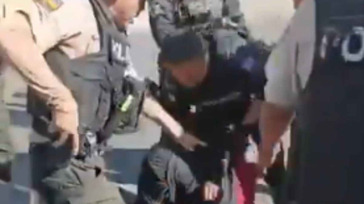 Intentan linchar por atracador a El Diablito, un conocido futbolista que jugó un Mundial