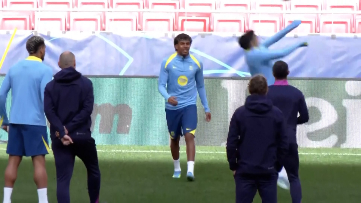 ¡Queja del Barça a la UEFA por el césped del Metropolitano!<br>