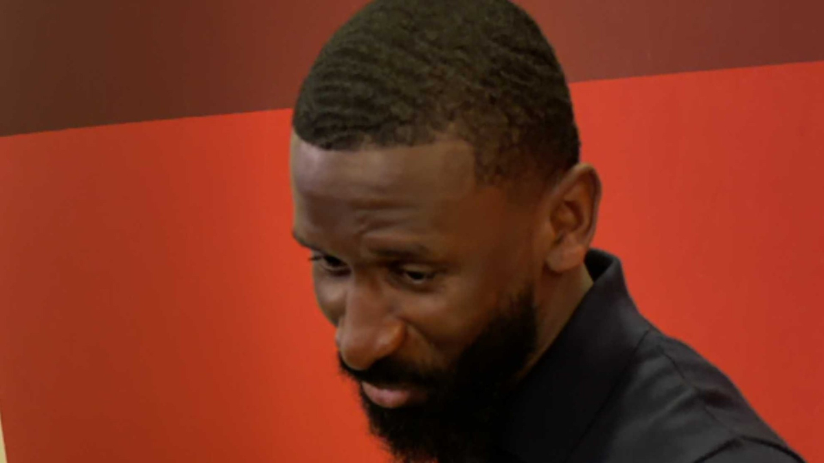 "Es mejor que no hable..."<br>