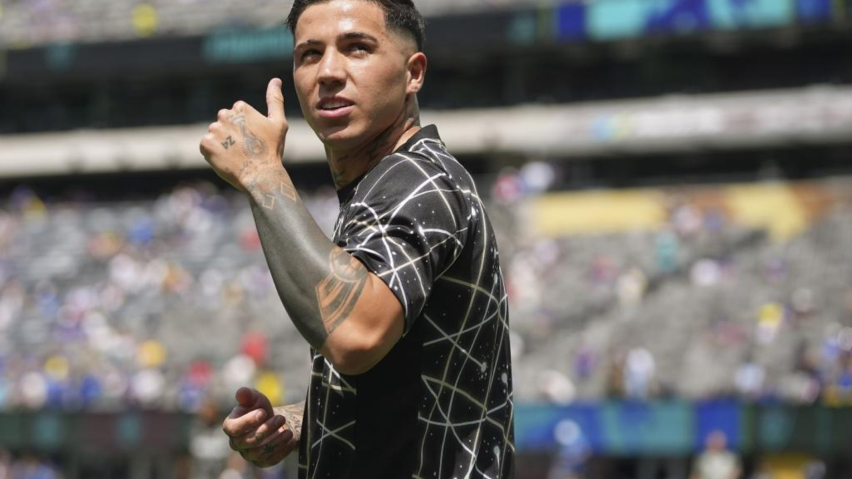 El Chelsea 'indulta' a Enzo Fernández