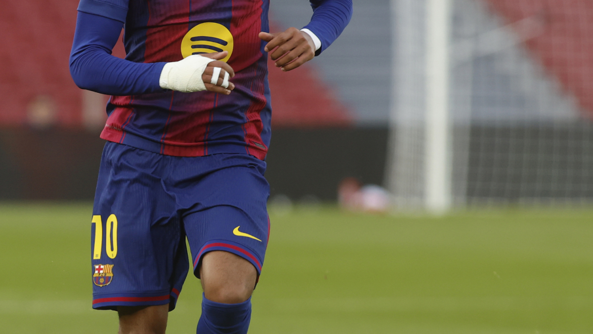 Lamine Yamal Scores Penalty, Suffers Injury in Barcelona vs Celta Vigo Match – Live Updates, Reactions & Controversy | MARCA, ESPN, SPORT & More (April 22, 2026)