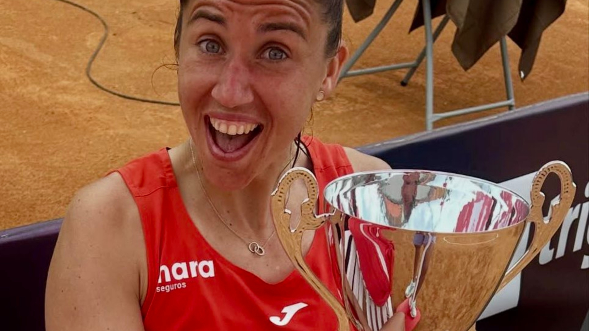 Sara Sorribes corona su travesía del desierto con un título