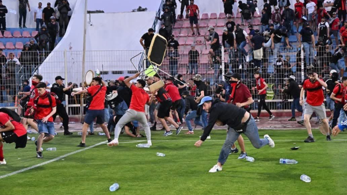CAF Confederation Cup Chaos: Violent Clashes and Pitch Invasion in Morocco