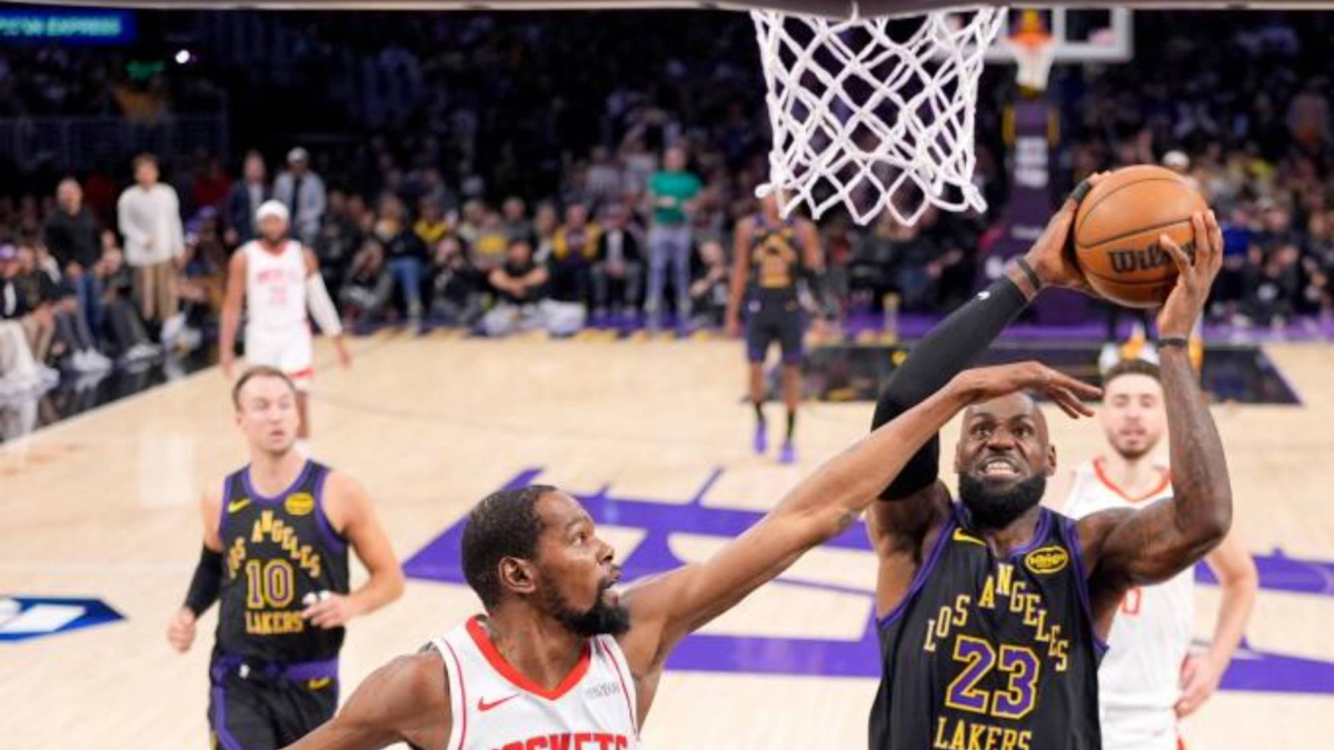 LeBron James: Lakers’ Stronghold, Playoff Ambitions, and Historic Brilliance at 41 — News Roundup