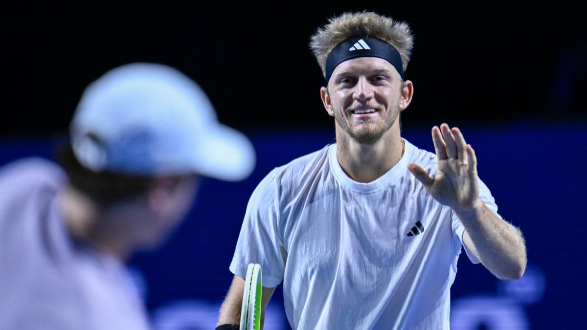 Davidovich se rinde a Jódar: "Entrené con él y le corre la bola, está demostrando un nivelazo"