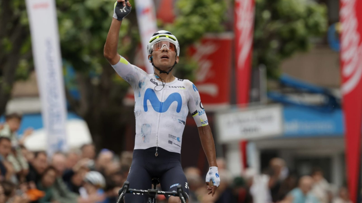 Nairo Quintana resucita en Asturias
