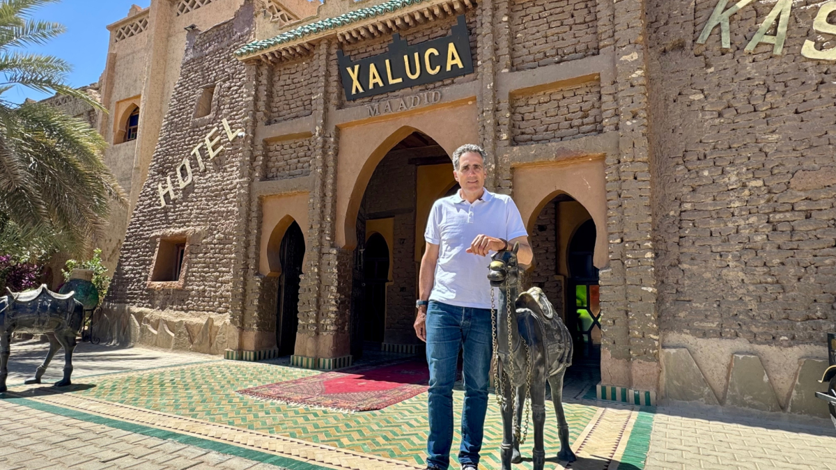 Miguel Indurain: "La Titán Desert es una aventura muy bien organizada"