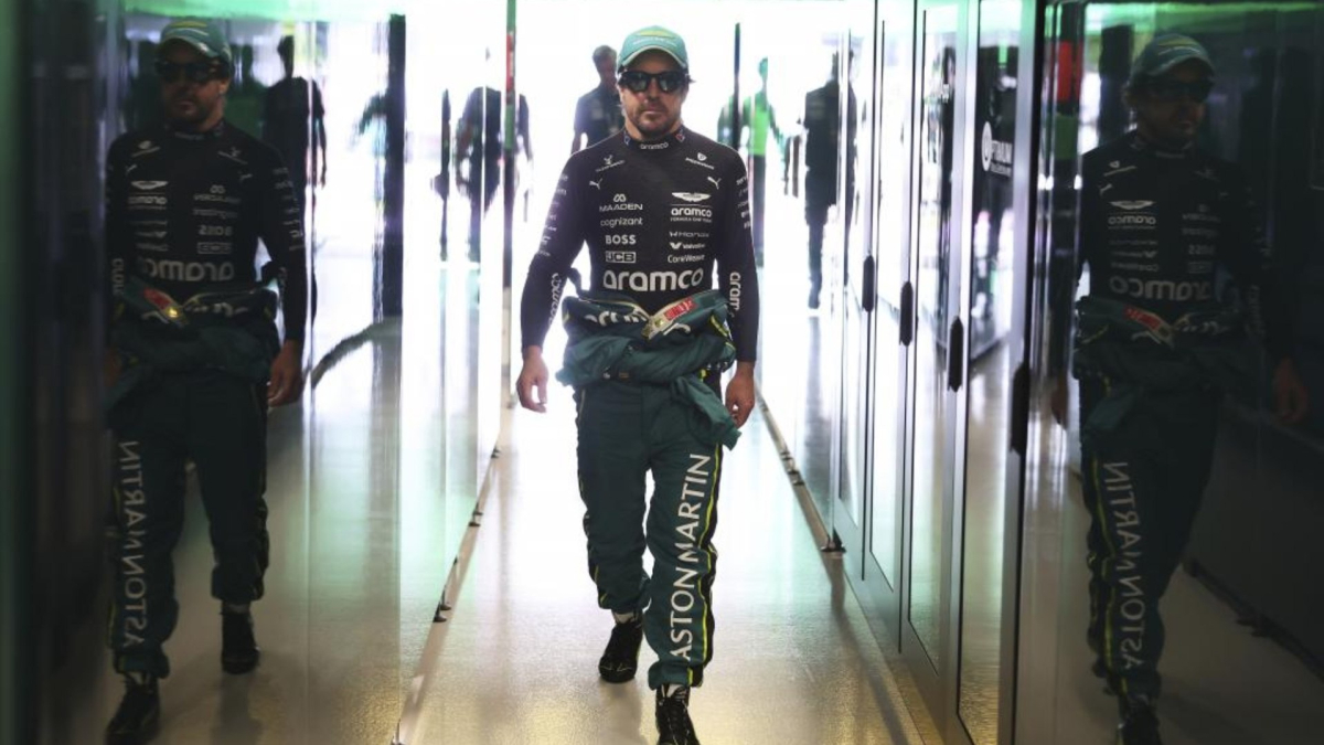 Alonso: "Si decido seguir en F1, seguro que será una mejor temporada que ésta"
