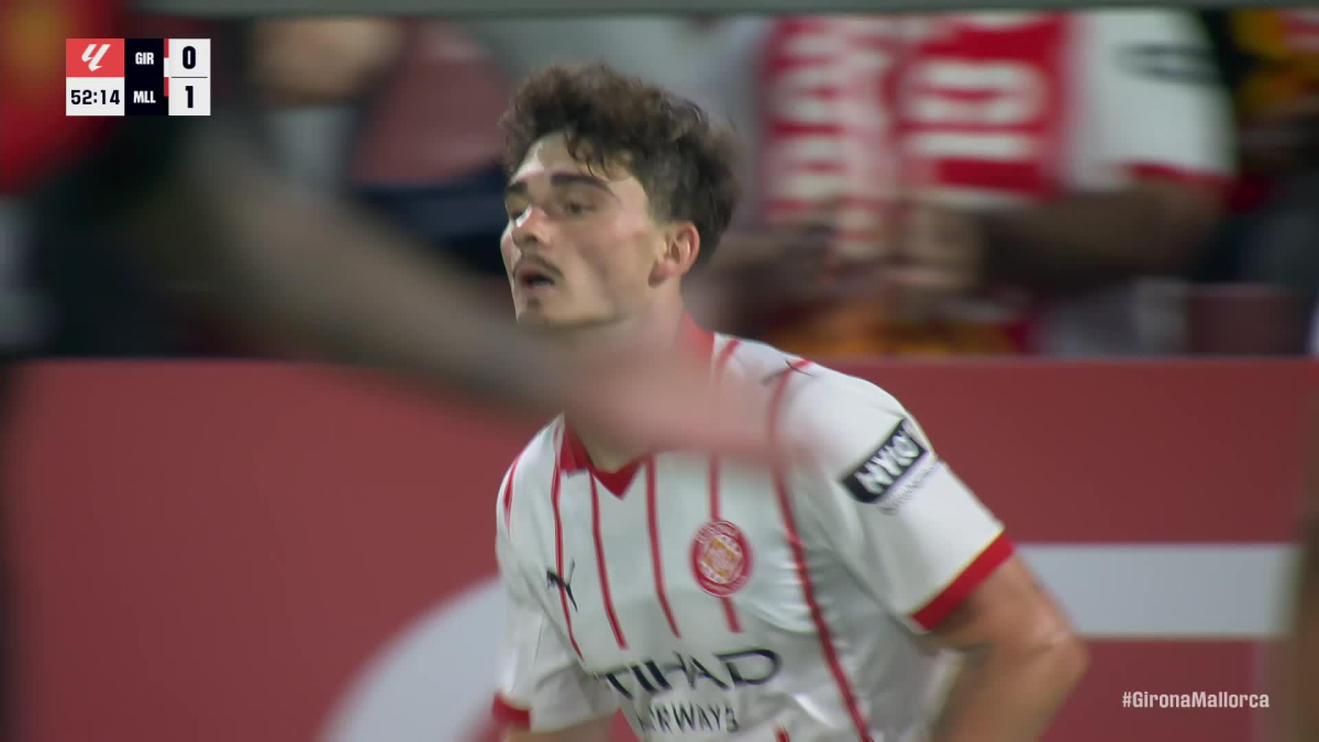 El Mallorca vence en Montilivi y adelanta al Girona en la lucha por la salvación