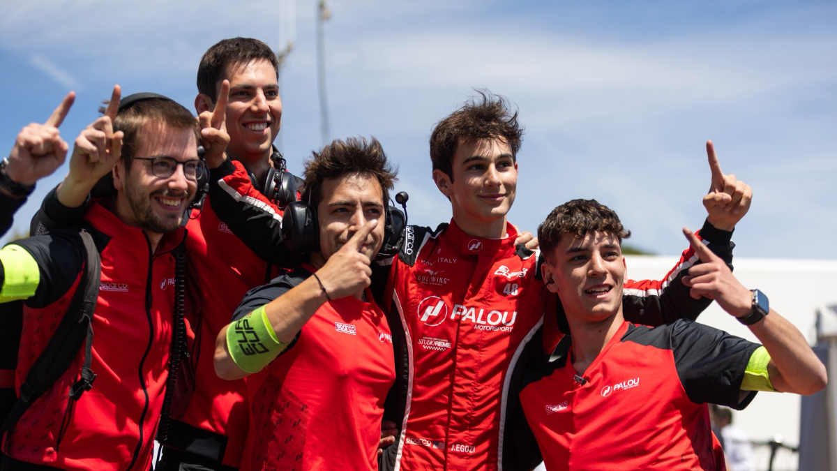 Los 'cachorros' de Álex Palou ya imitan al jefe: líderes en el arranque de la Eurocup-3