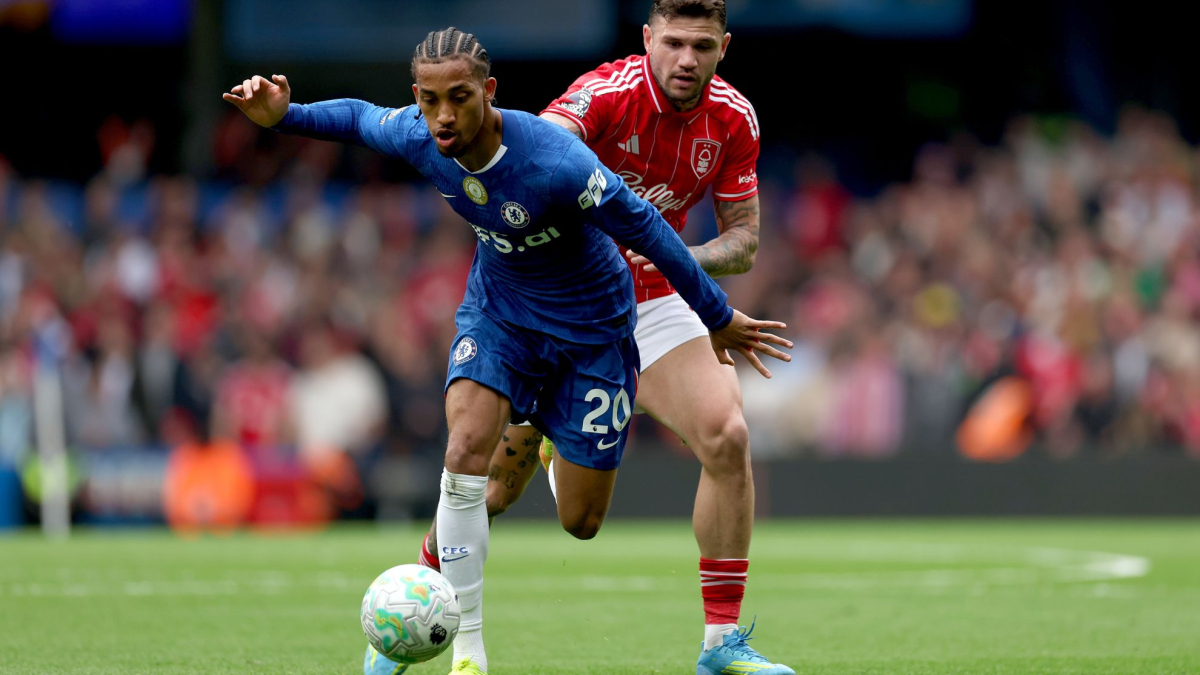 Chelsea cae 1-3 ante Nottingham Forest y queda al borde de la eliminación europea