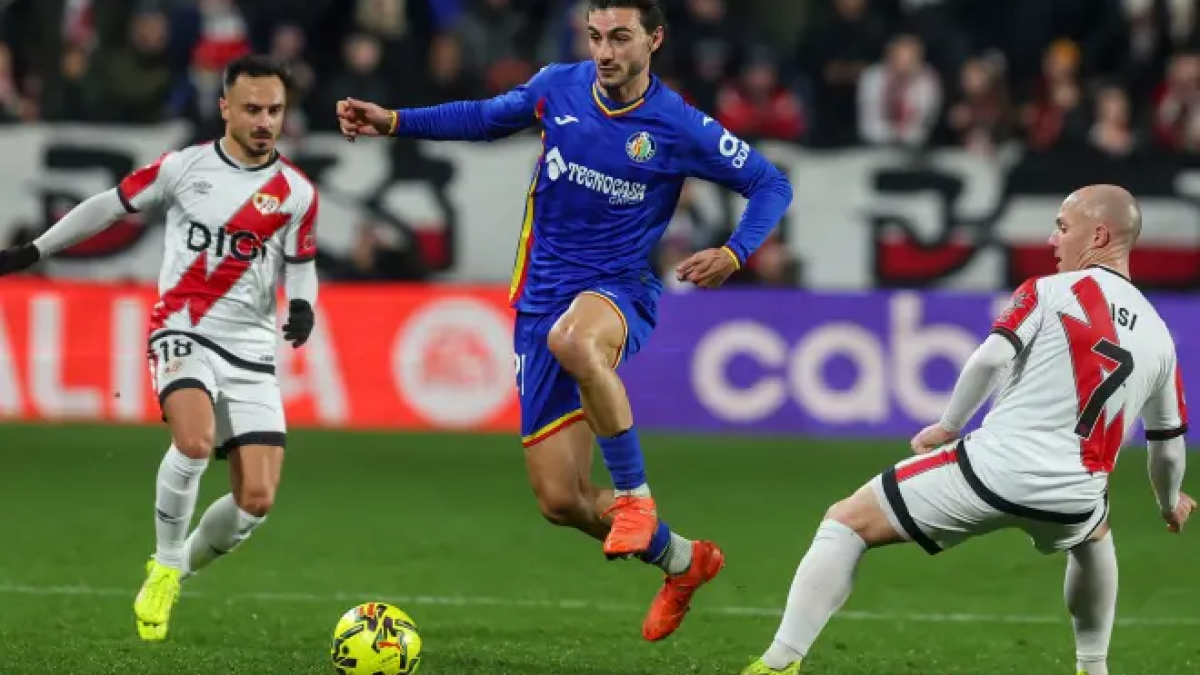 Juan Iglesias có thể lỡ cơ hội gia nhập Sevilla
