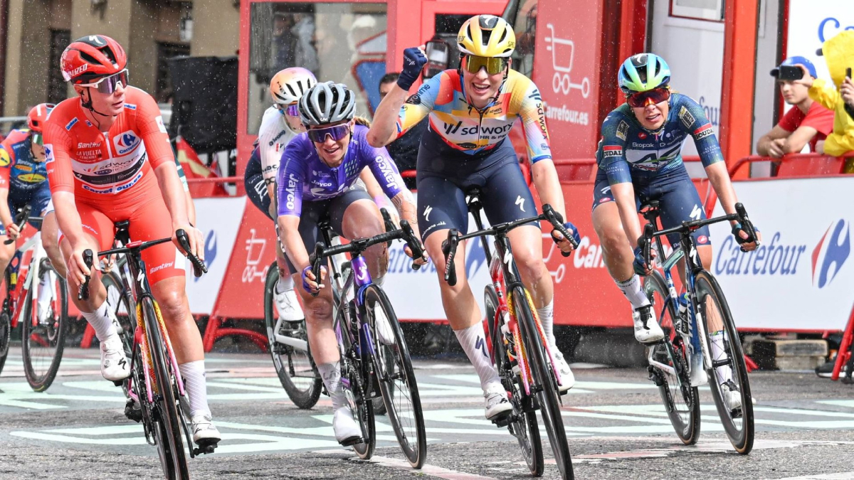 Monólogo del SD Worx en LaVuelta: Kopecky ‘regala’ la etapa a su compañera Bredewold