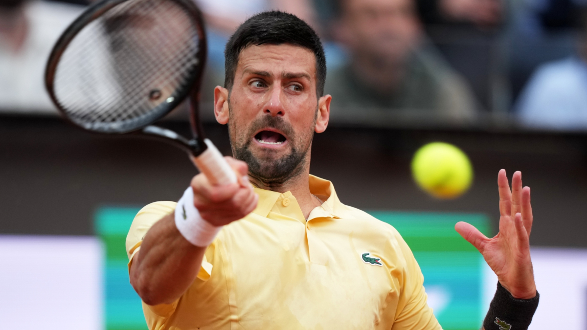 Prizmic 18 tuổi gây sốc, loại Djokovic ngay vòng một