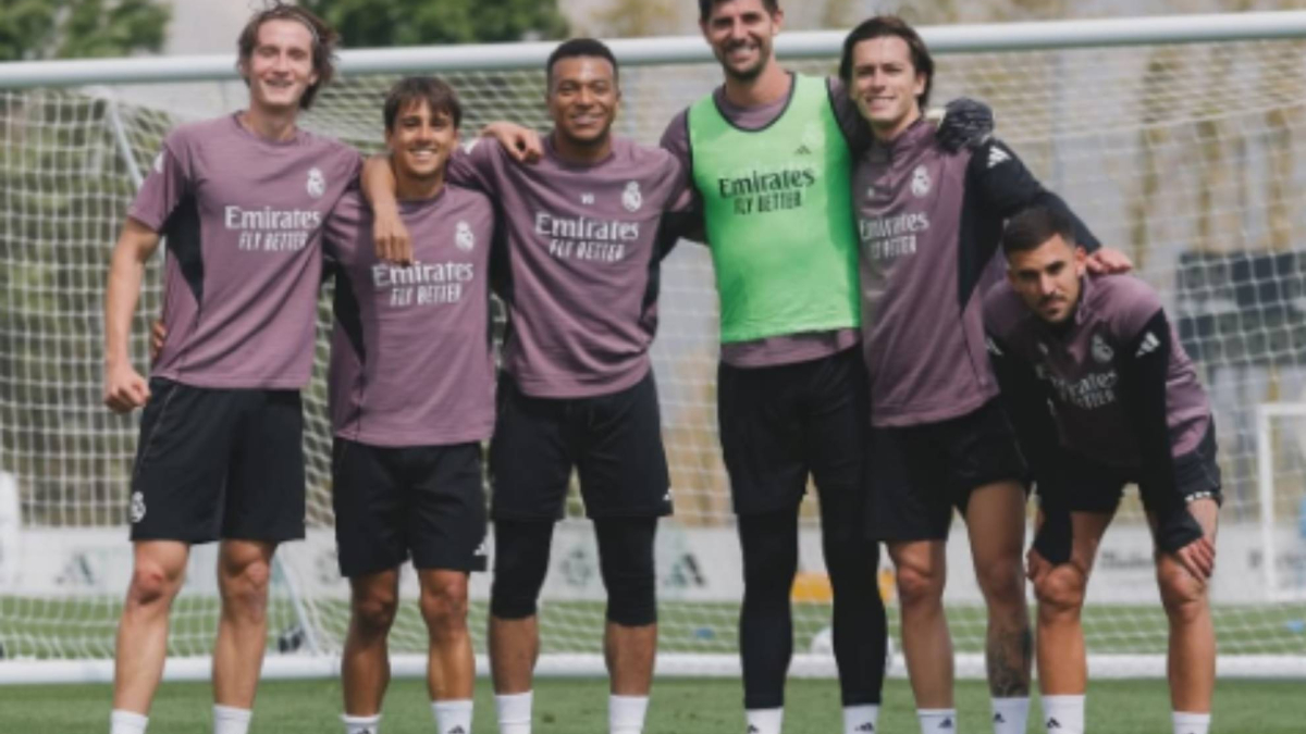 Mbappé sigue a lo suyo: "Winners"... y guiño