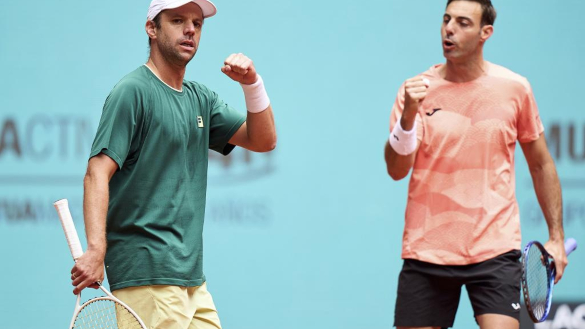 Granollers-Zeballos y Bucsa-Melichar siguen luchando por los dobles en Roma