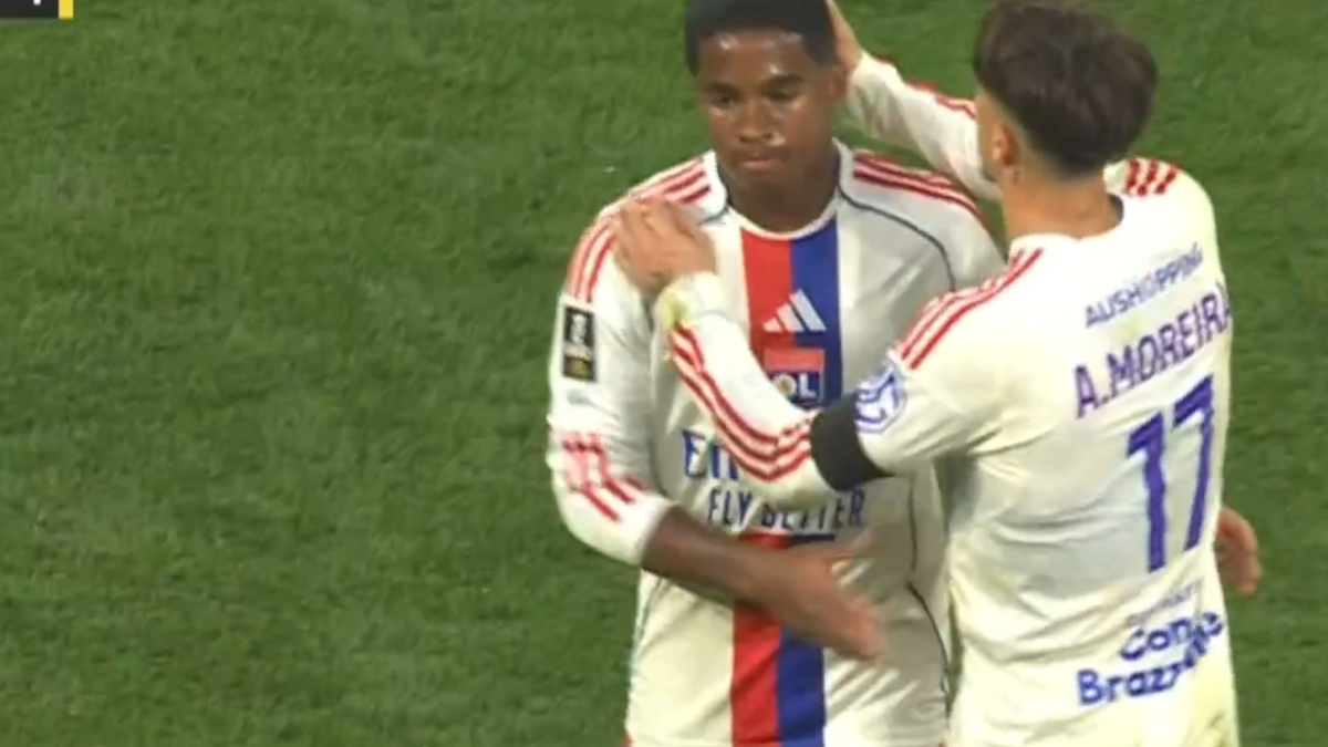 Endrick rời Lyon sau trận thua 0-4, lỡ vé dự Champions League