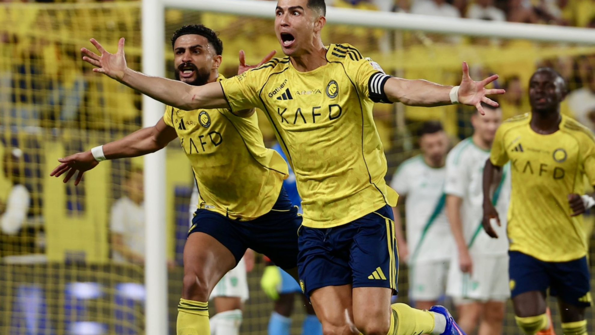 Cristiano: Giờ hay không bao giờ?