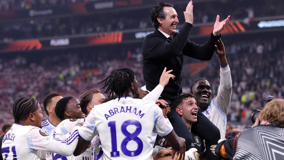 El Dibu Martínez declara su amor por Emery: "Lo quiero mucho, es un enfermo por ganar partidos"