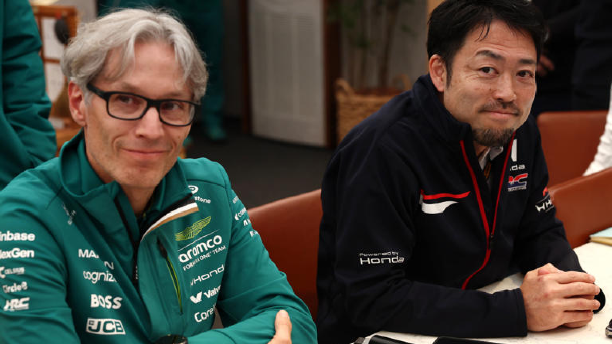 Mike Krack sobre el Aston Martin en Canadá: "Sí, hay modificaciones"