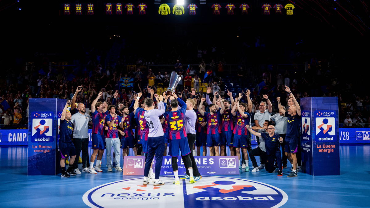 El Barça se da un homenaje con Copa incluida y el Logroño desciende al Bada Huesca