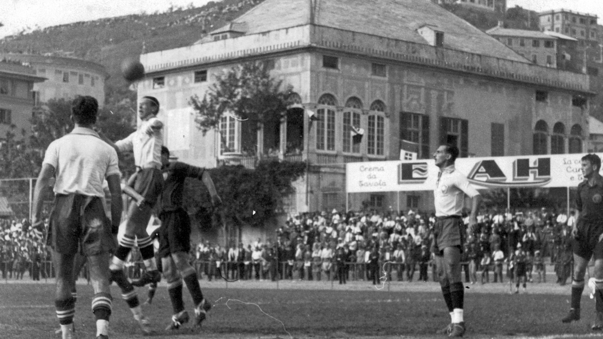 Cuando España fue con un jugador menos y un portero de más