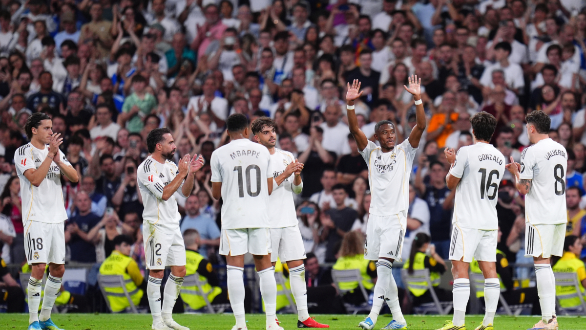 Alaba chia tay Real Madrid sau nhiều năm vinh quang