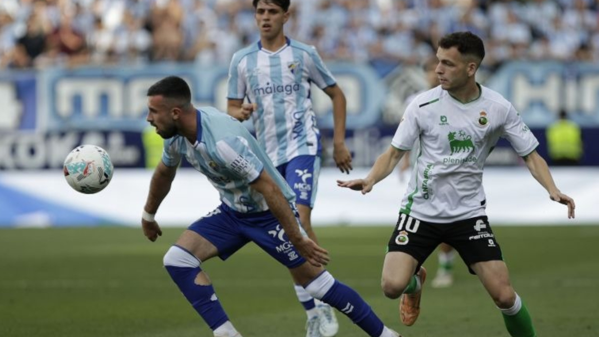 Ni el Málaga remata los playoffs ni el Racing el título