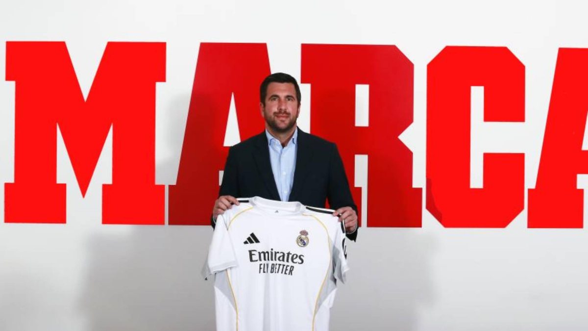 Enrique Riquelme: "Tengo dos grandes estrellas internacionales fichadas"