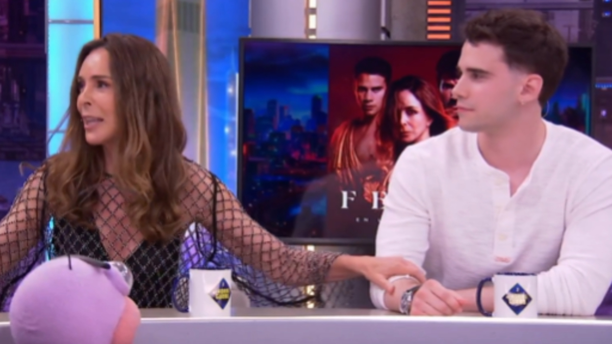 Lydia Bosch deja boquiabiertos a Julio Peña y Pablo Motos con su experiencia académica más inesperada: “Me pusieron una buena nota por copiar”