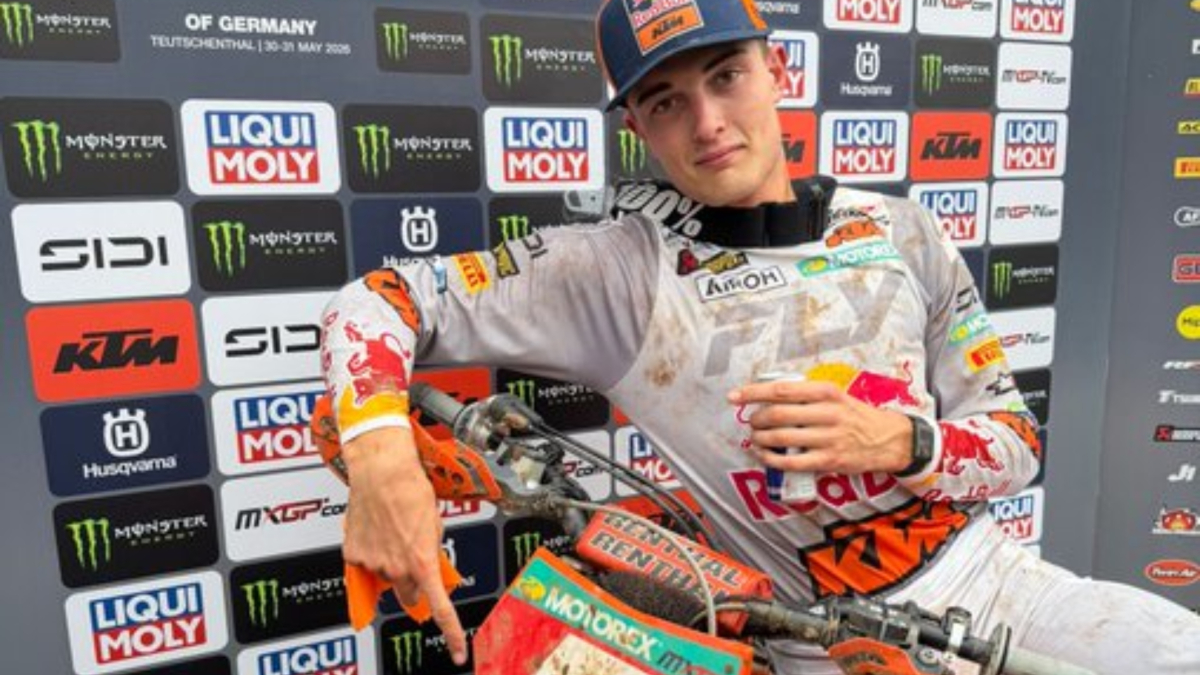 Lucas Coenen mete la directa hacia la corona de MXGP y Rubén Fernández resiste con casta