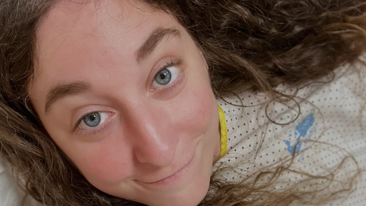 Loida Zabala se toma con humor su tercer ingreso en dos meses: "De vuelta a mi hospital 5 estrellas"