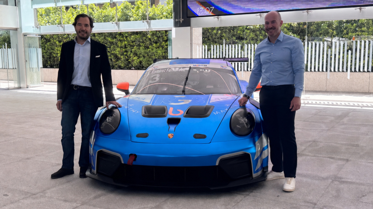 Jorge Ramírez y Roberto Gómez Bueno ponen color español a la Porsche Supercup 2026