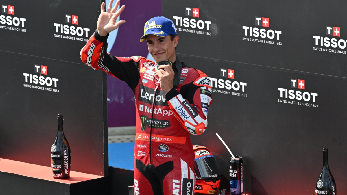 Marc Márquez avisa: "En el lado izquierdo, ya vuelvo a ser el de antes"