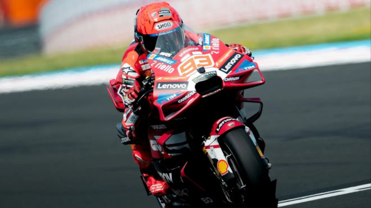 Márquez pone el Mundial 'patas arriba'