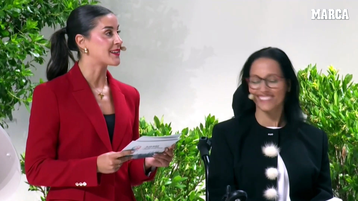 Carolina Marín y Teresa Perales llevan el deporte como escuela de vida ante el Papa León XIV · PulseAM