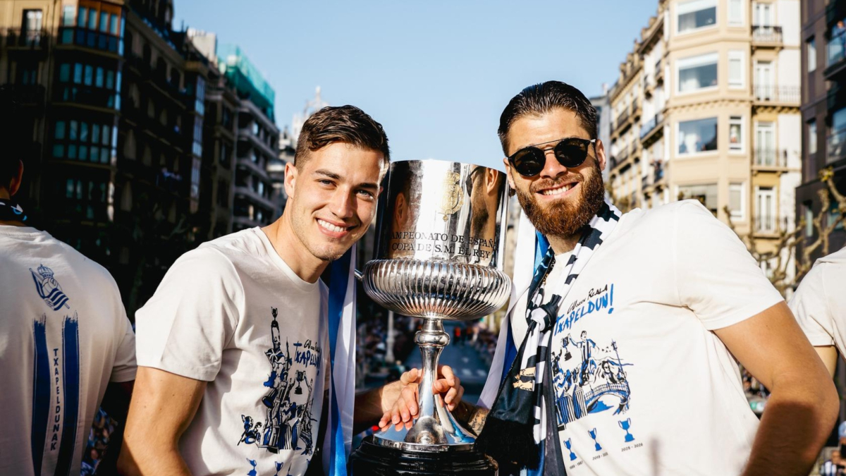La Real anuncia que sí dejará hacerse una foto con la Copa de manera ...