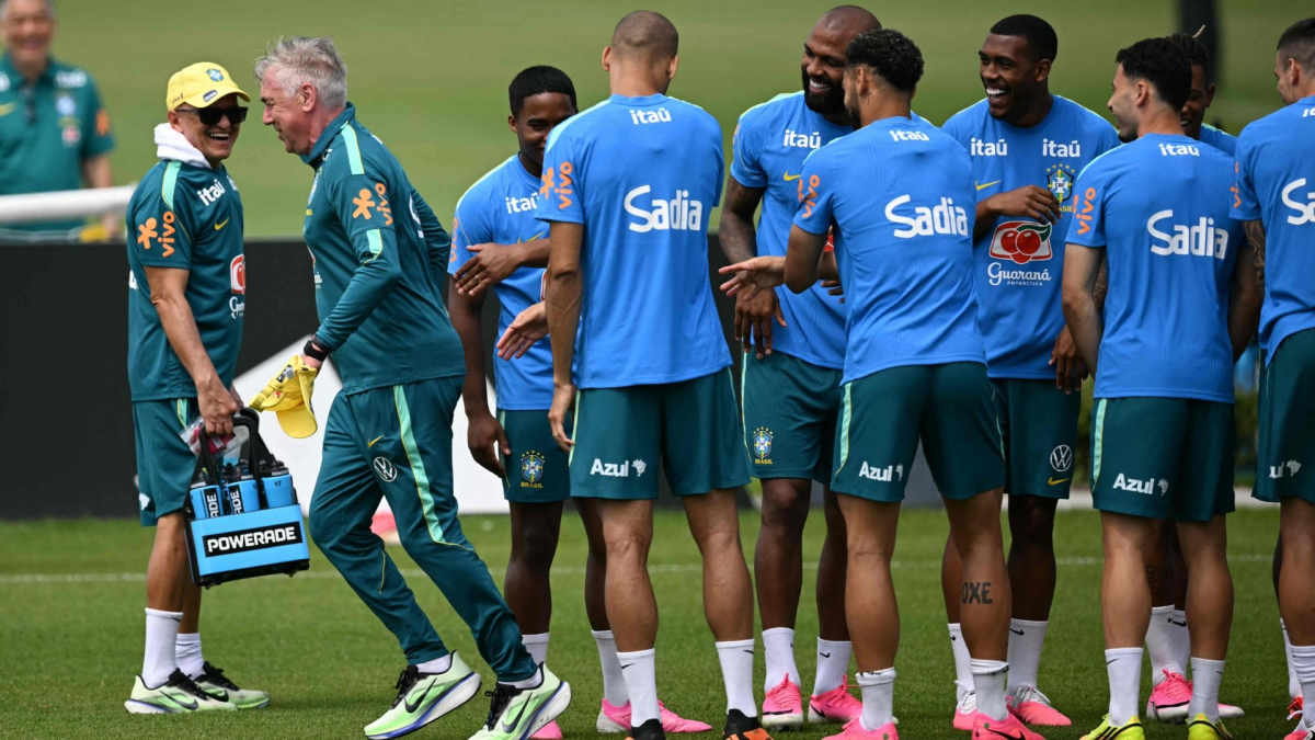 El imperdible pasillo de Brasil a Ancelotti: aviso para que no se pasen, se quita la gorra…