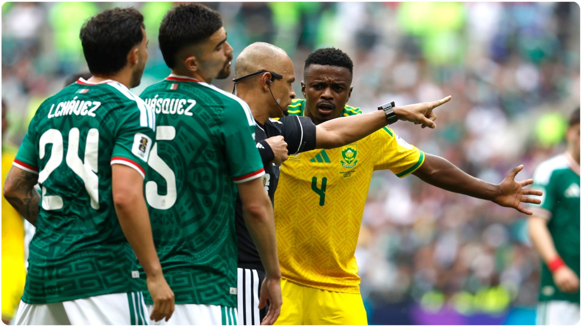 Historia en el Mundial: tres expulsados en el partido inaugural por primera vez