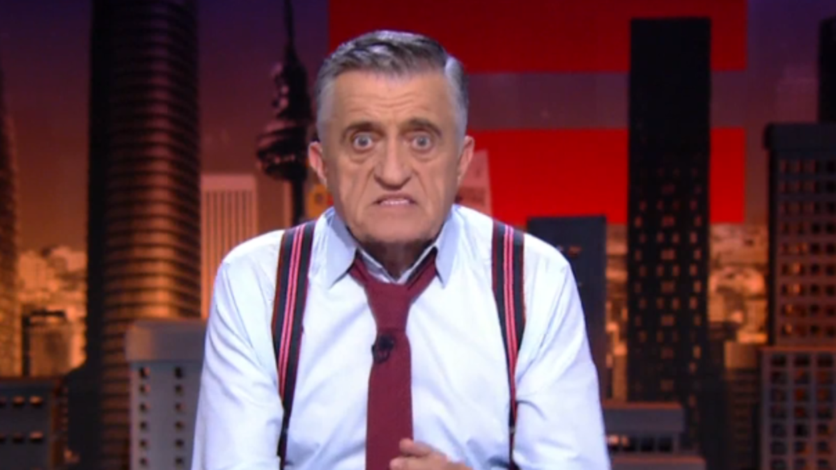 Del Papa a Mickey Mouse: Wyoming señala a Abascal y avisa de que "algunos sueñan con un Belfast en España"